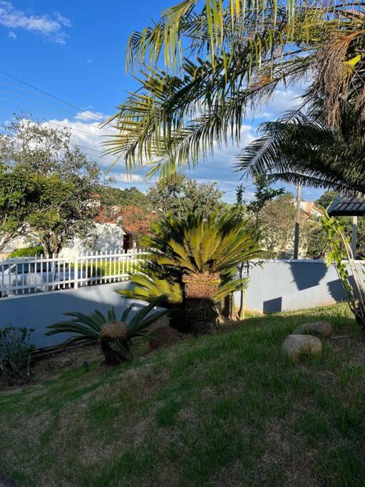Casa Com Piscina Em Condominio Fechado Águas de Lindóia Exteriér fotografie